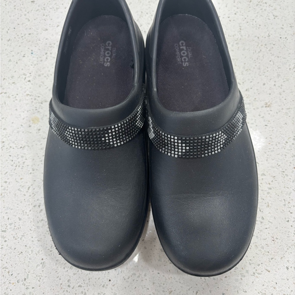 CROCS Women's Black Neria ll pro work clogs  with faux Studded Strap